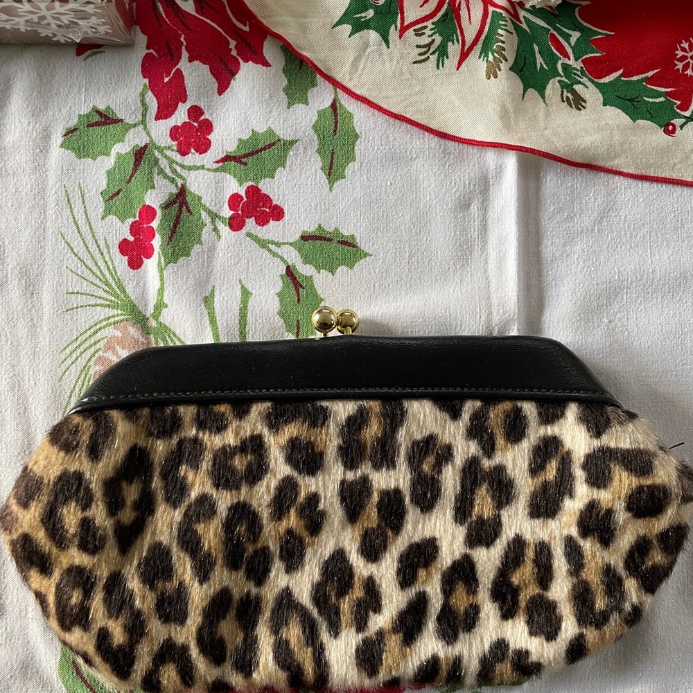 Amazing vintage 1950s Leopard Clutch Purse glam elegant pinup rockabilly - Picture 2 of 8